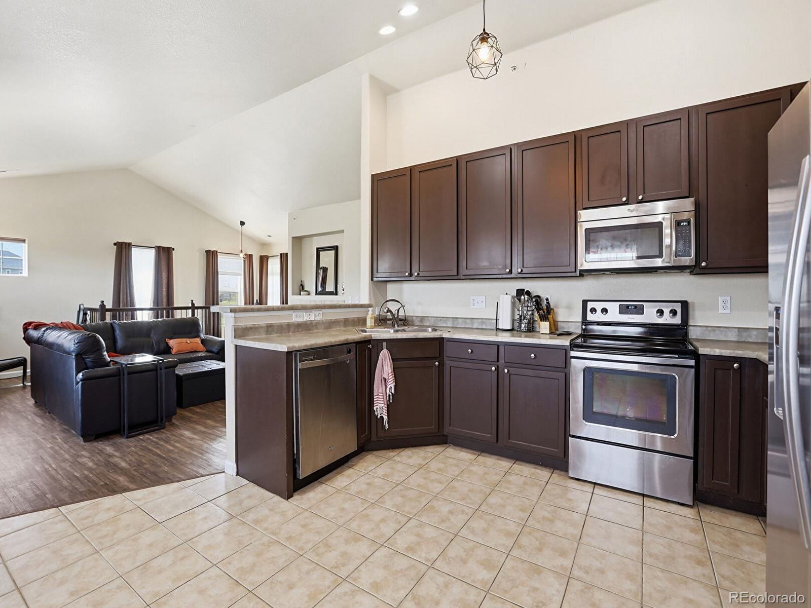MLS Image #8 for 7243 s millbrook court,aurora, Colorado