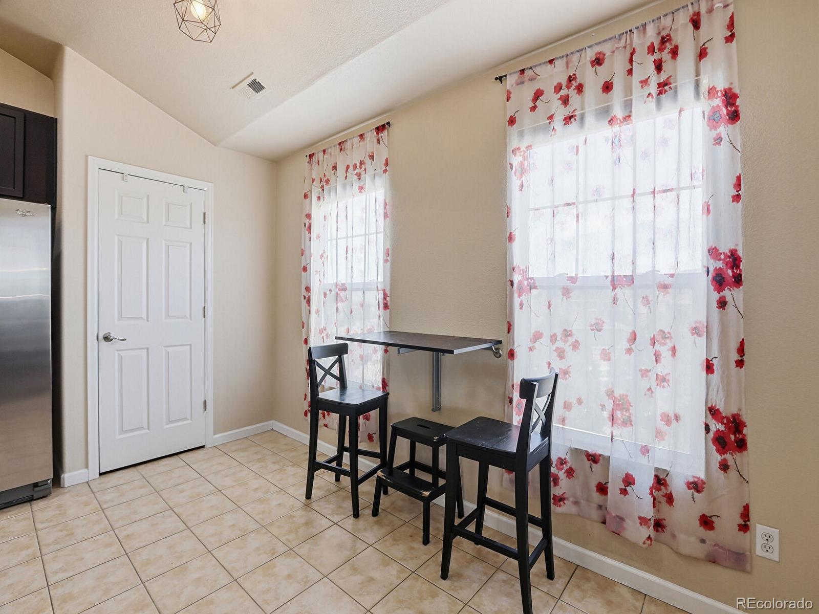MLS Image #9 for 7243 s millbrook court,aurora, Colorado