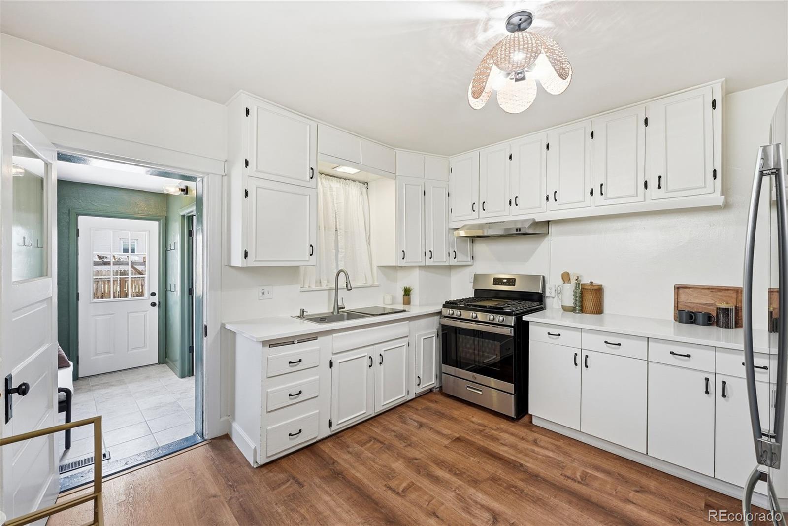 MLS Image #11 for 2034 e martin luther king jr boulevard,denver, Colorado