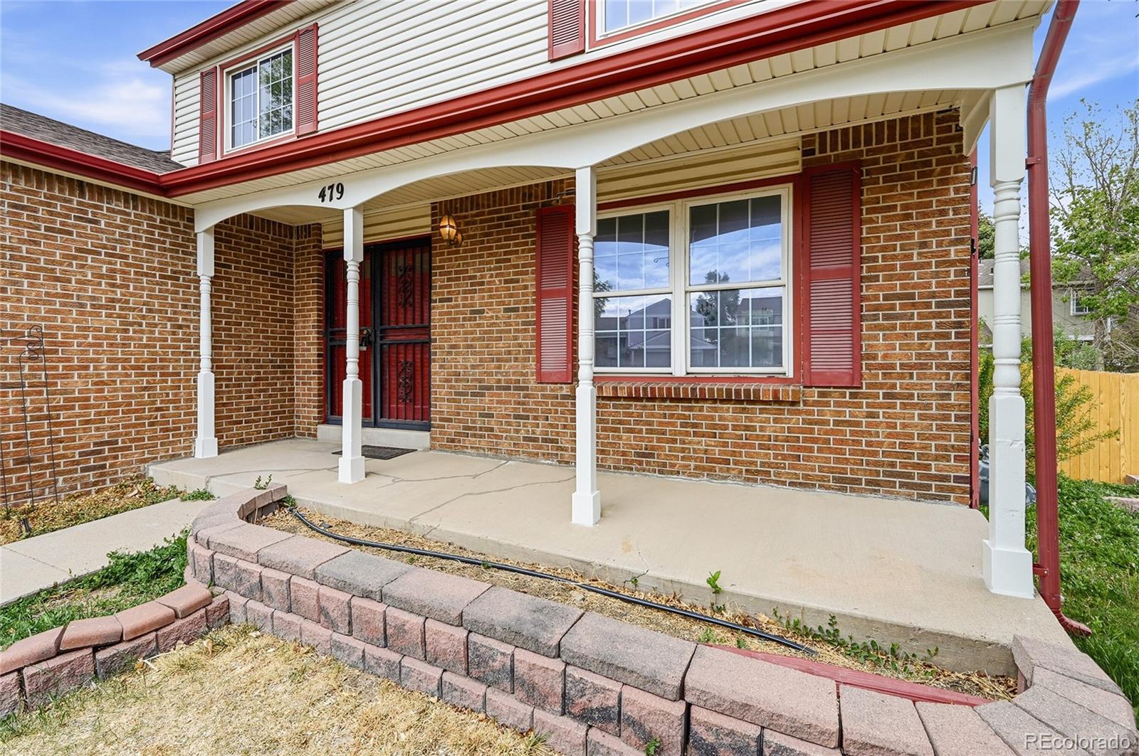 MLS Image #3 for 479 s kingston circle,aurora, Colorado