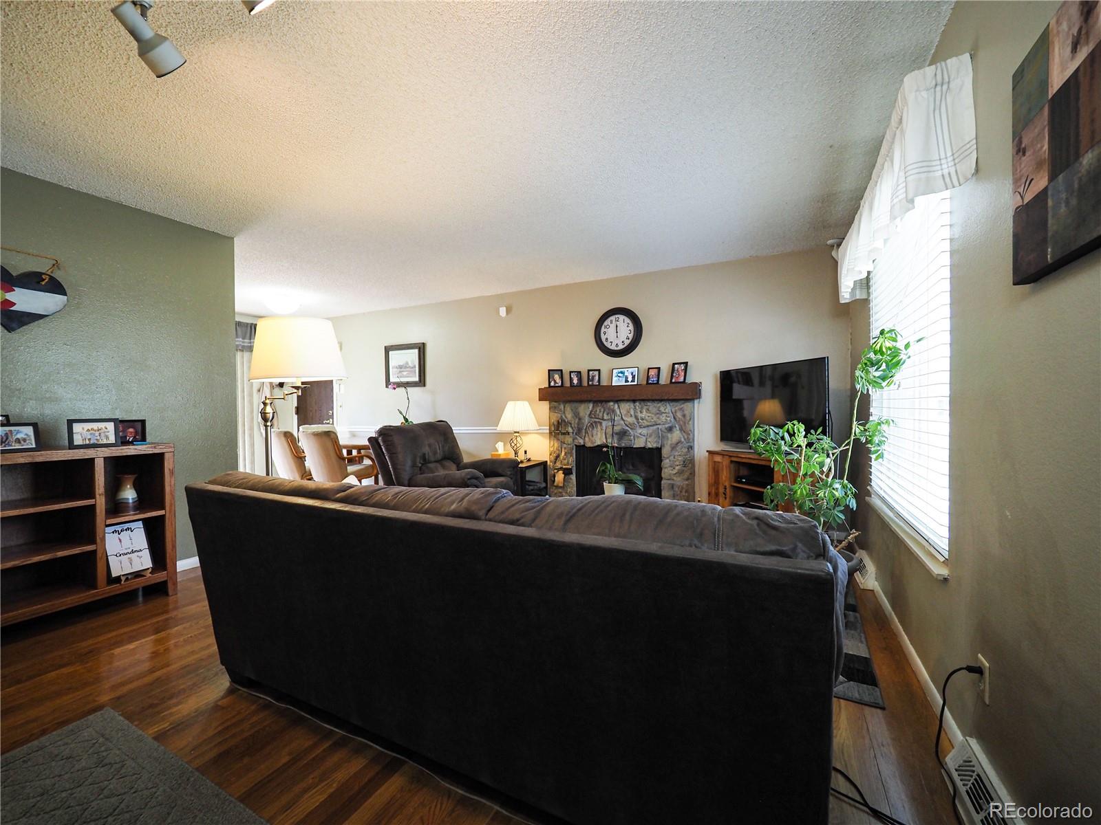 MLS Image #1 for 5035 e weaver avenue,centennial, Colorado