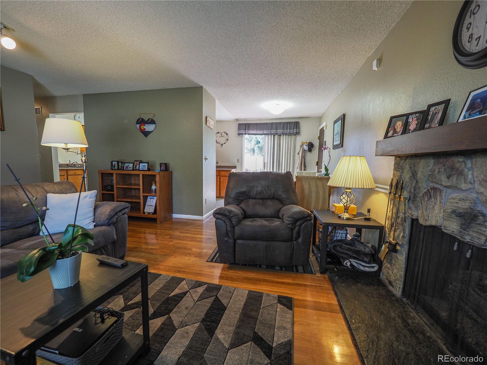 MLS Image #4 for 5035 e weaver avenue,centennial, Colorado