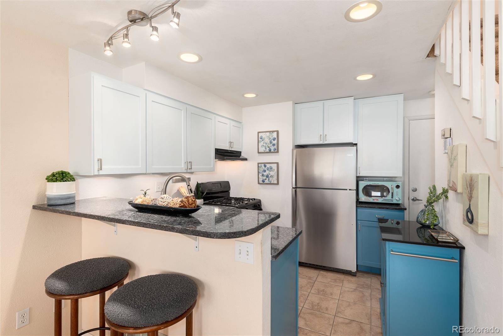 MLS Image #10 for 303 s taft court,louisville, Colorado
