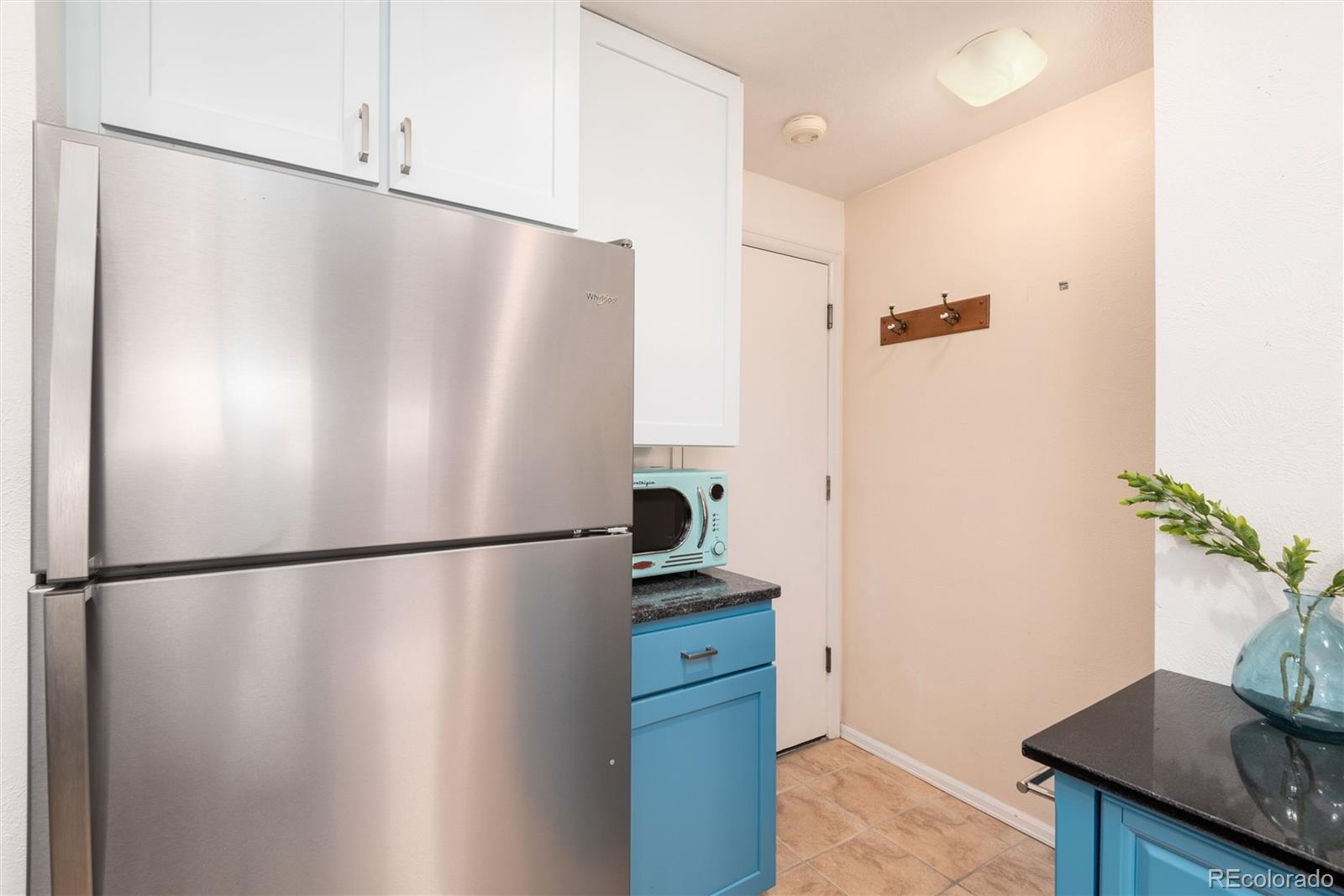 MLS Image #15 for 303 s taft court,louisville, Colorado