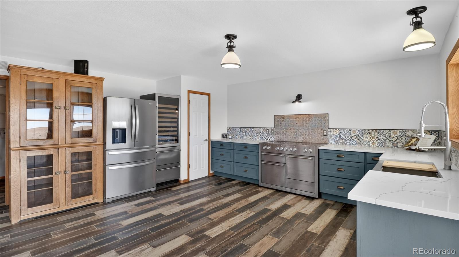 MLS Image #11 for 44166 e iliff trail,bennett, Colorado