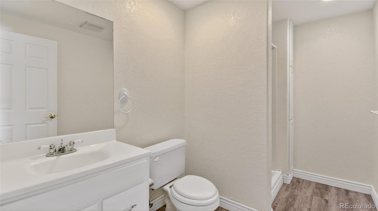 MLS Image #37 for 44166 e iliff trail,bennett, Colorado