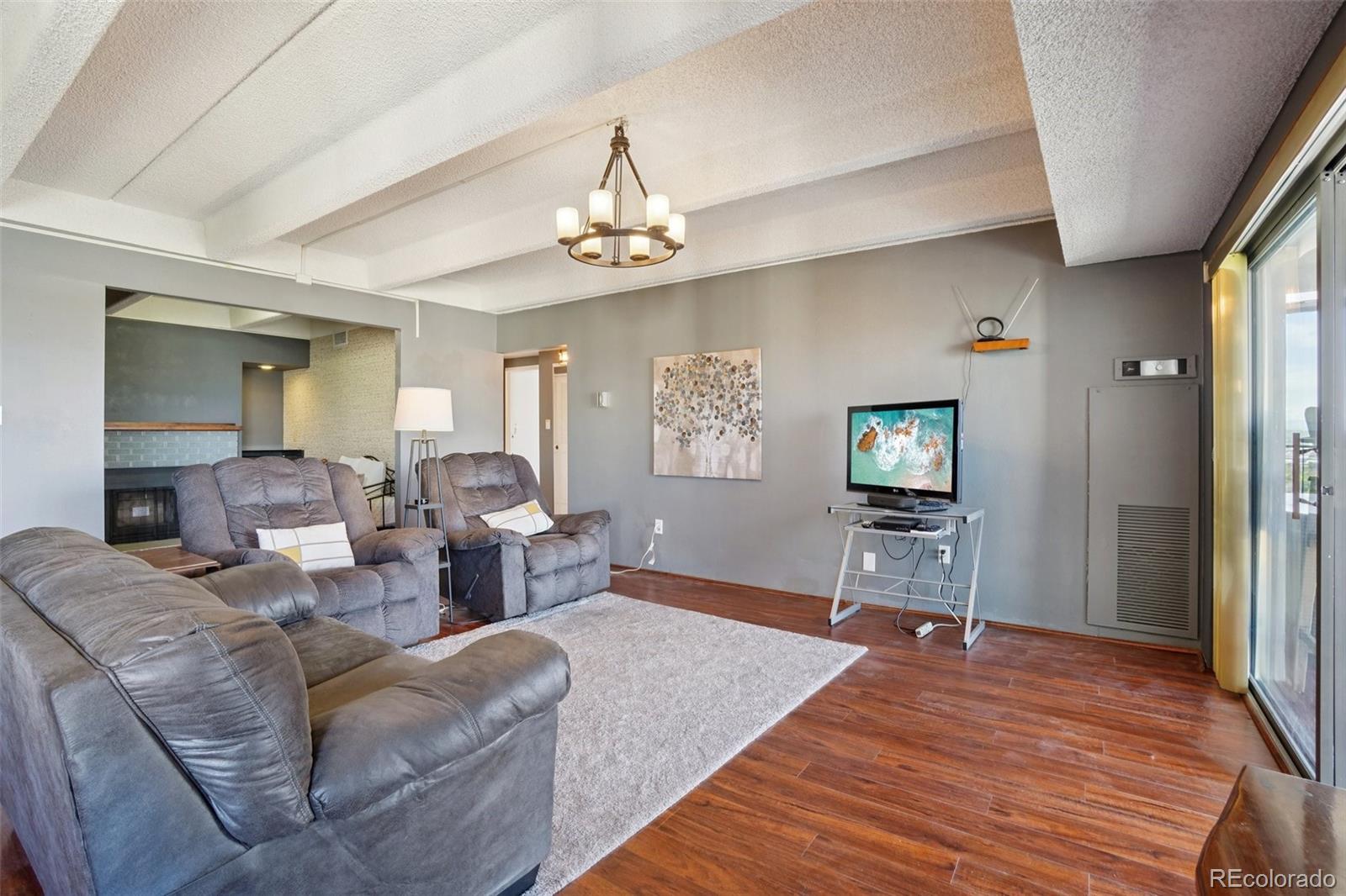 MLS Image #10 for 7877 e mississippi avenue 1501,denver, Colorado
