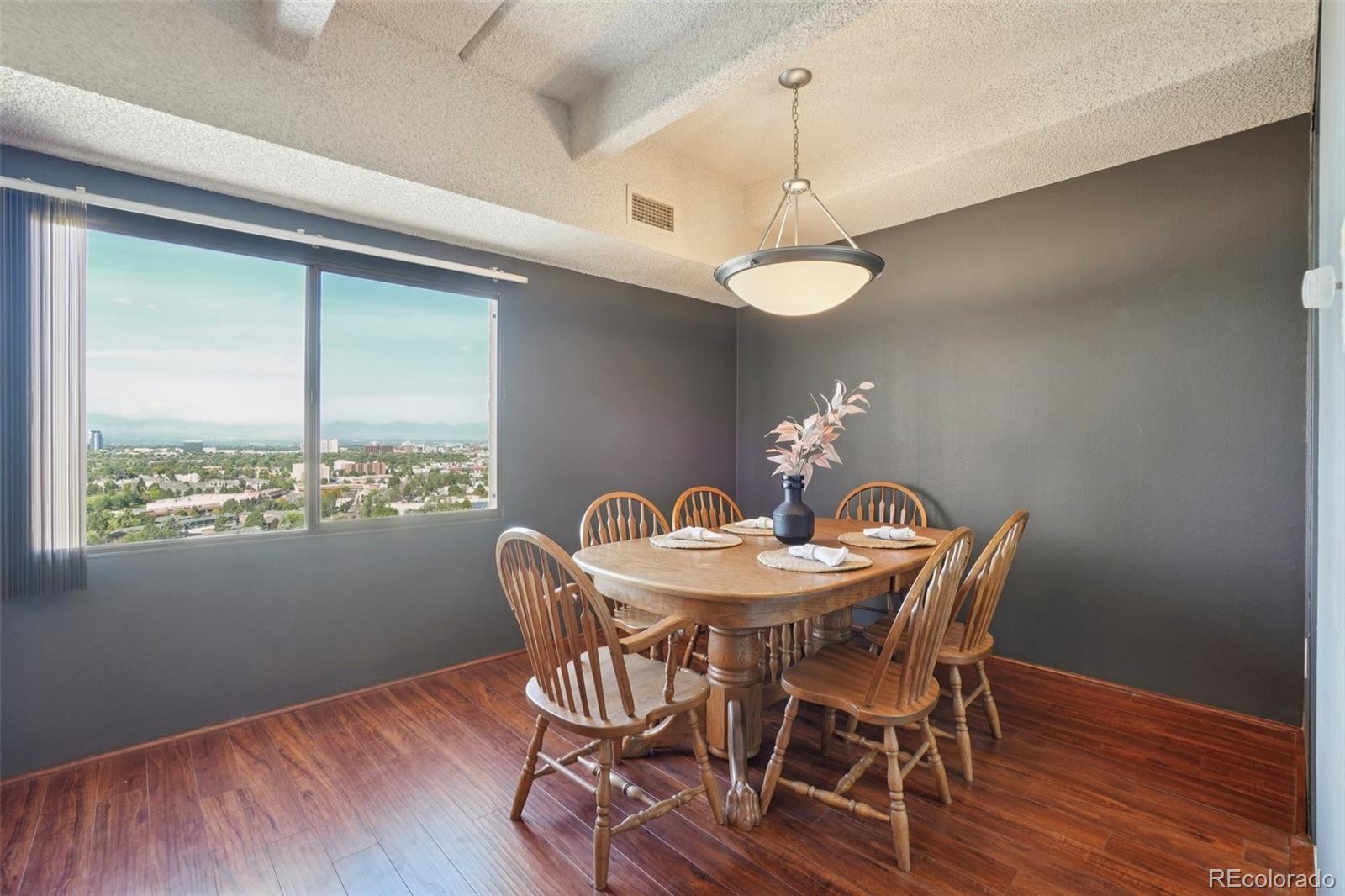 MLS Image #4 for 7877 e mississippi avenue 1501,denver, Colorado