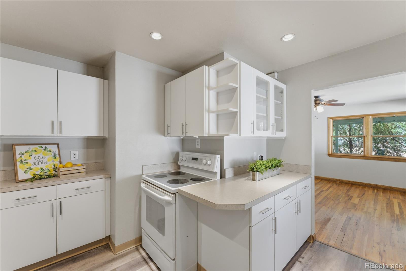MLS Image #10 for 2530  10th avenue court,greeley, Colorado