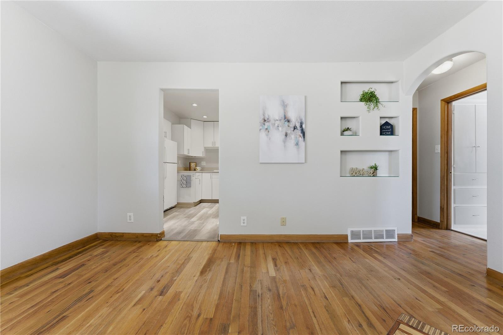 MLS Image #5 for 2530  10th avenue court,greeley, Colorado
