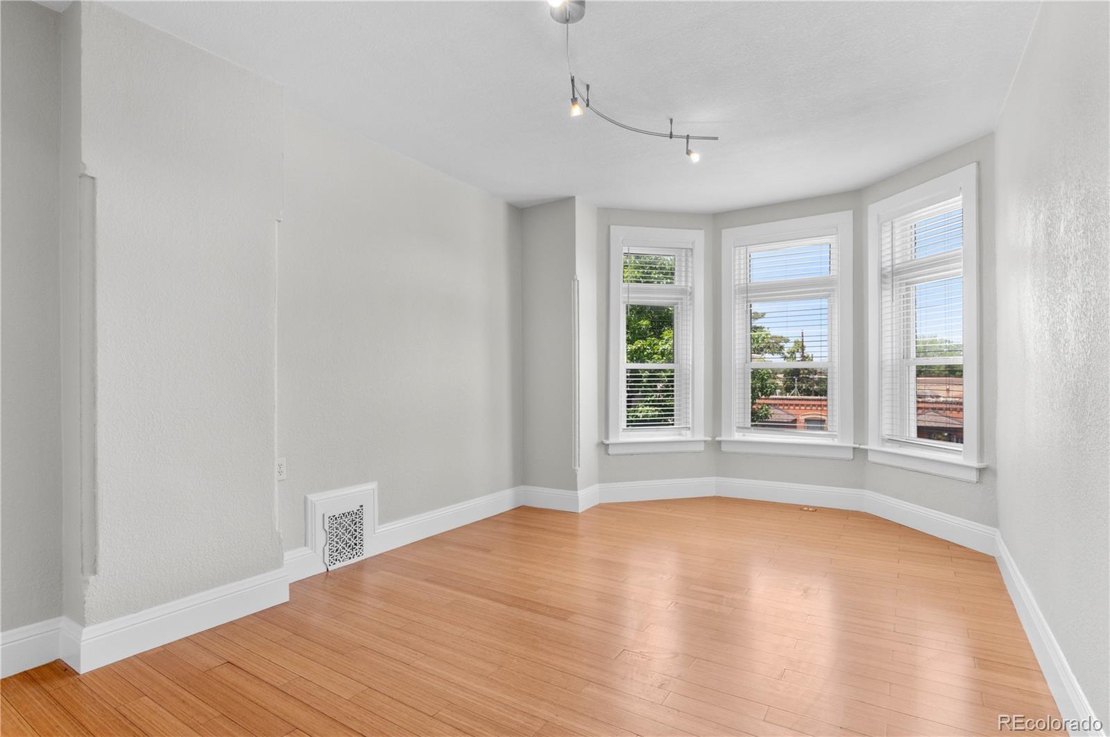MLS Image #41 for 2952  champa street,denver, Colorado