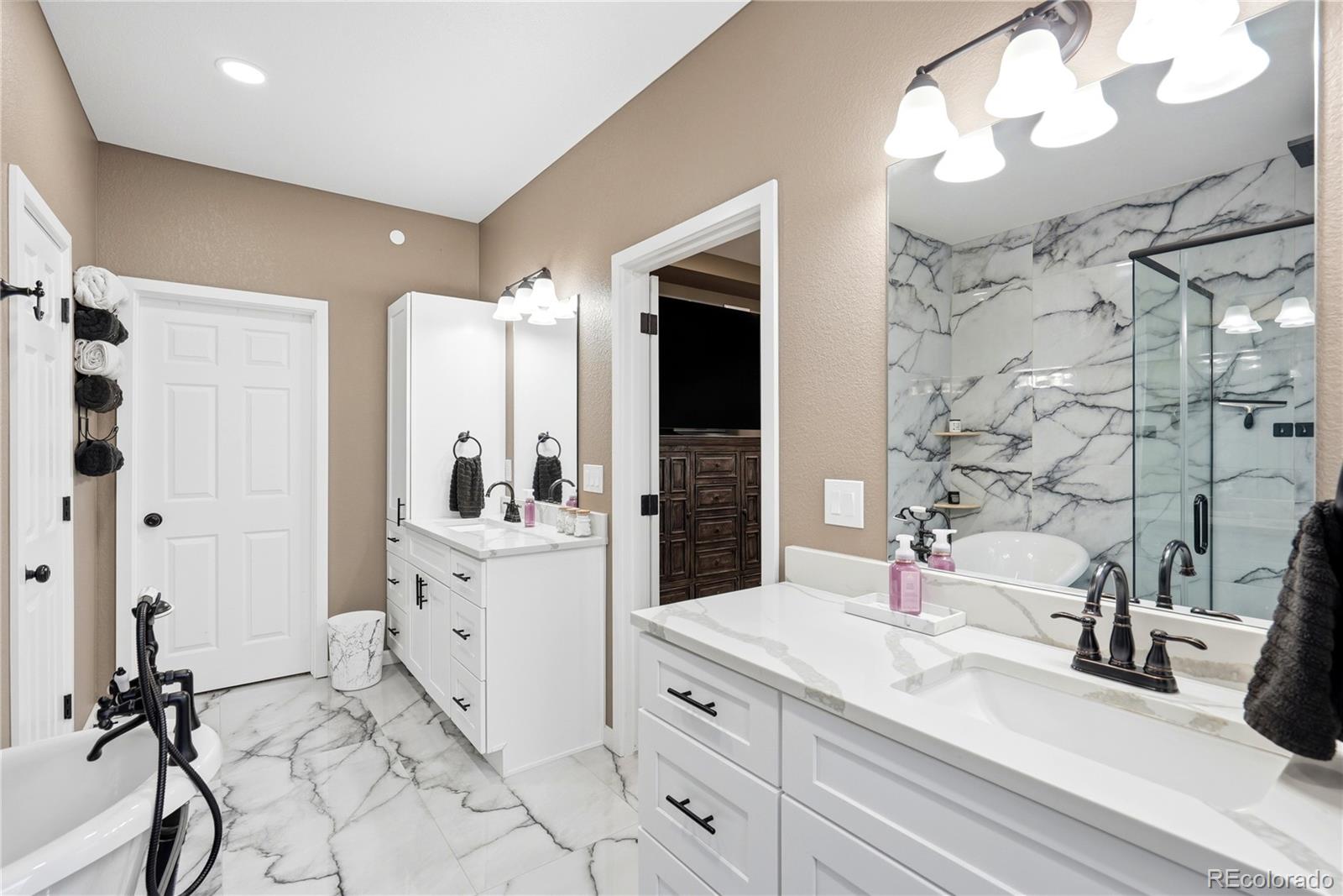 MLS Image #17 for 59601 e 56th avenue,strasburg, Colorado
