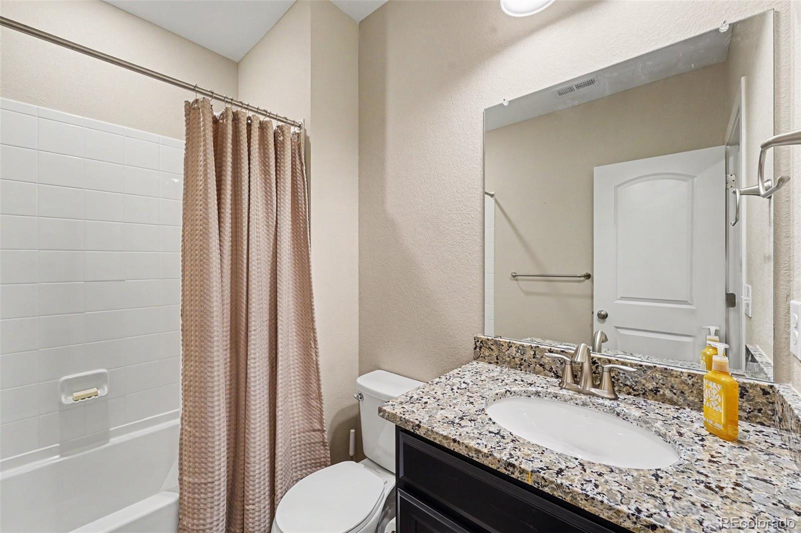 MLS Image #19 for 7602 s yakima court,aurora, Colorado
