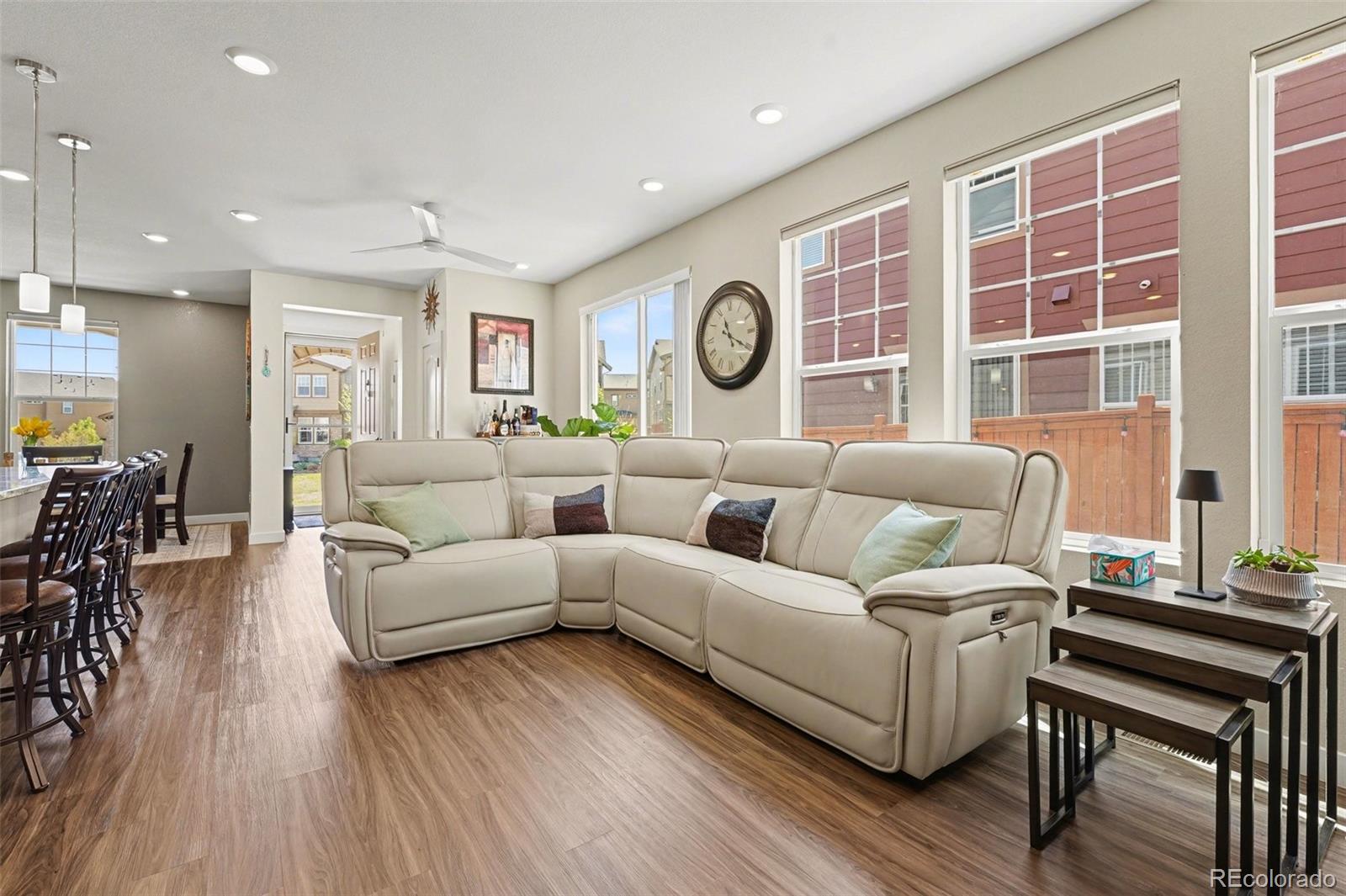MLS Image #3 for 7602 s yakima court,aurora, Colorado
