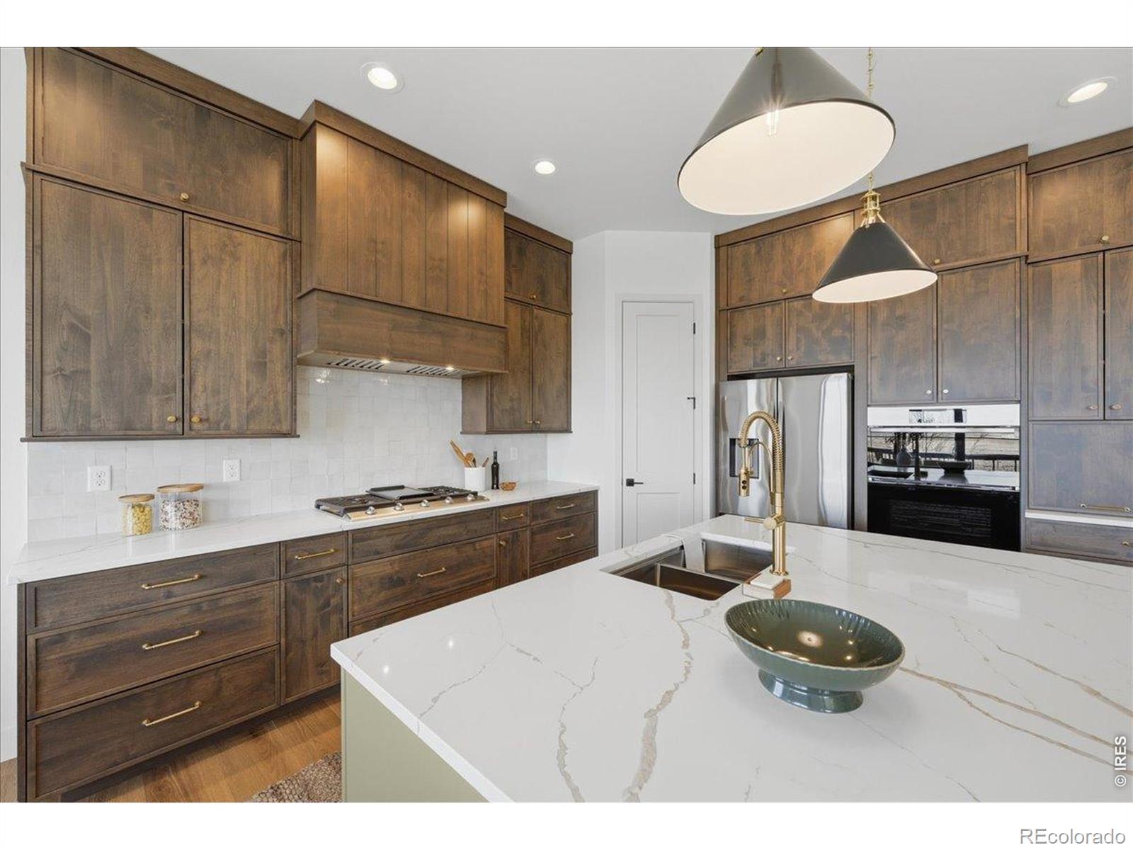 MLS Image #10 for 8  blue fortune court,windsor, Colorado