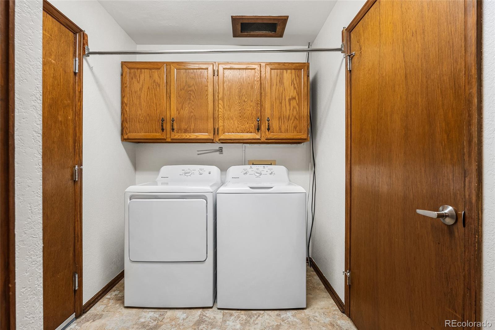 MLS Image #18 for 4691 s wolff street,denver, Colorado