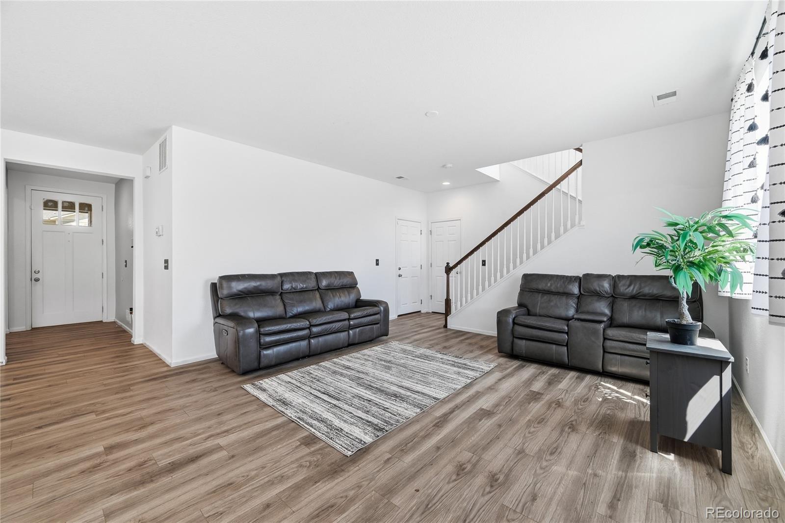 MLS Image #16 for 25542 e bayaud place,aurora, Colorado