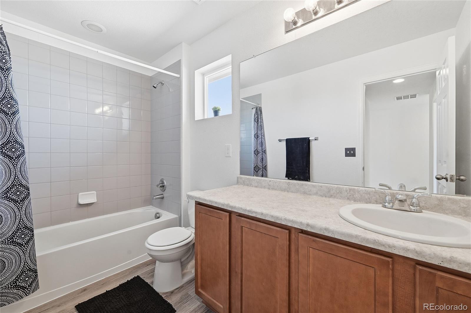MLS Image #23 for 25542 e bayaud place,aurora, Colorado