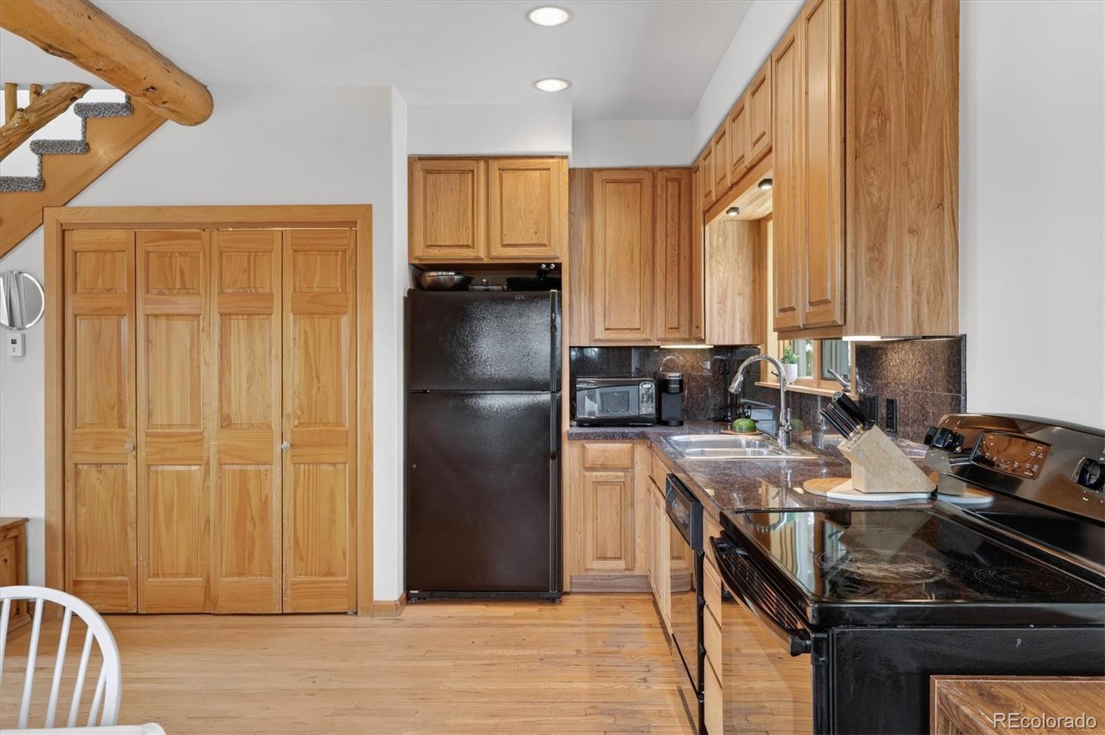 MLS Image #13 for 8510  bobsled trail,morrison, Colorado
