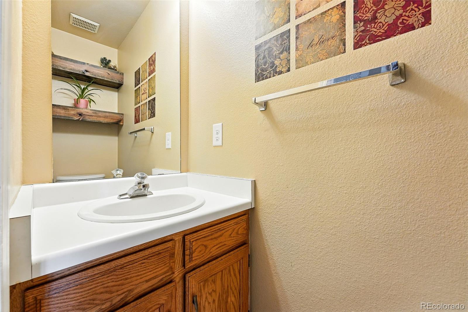 MLS Image #14 for 9762 w cornell place,lakewood, Colorado