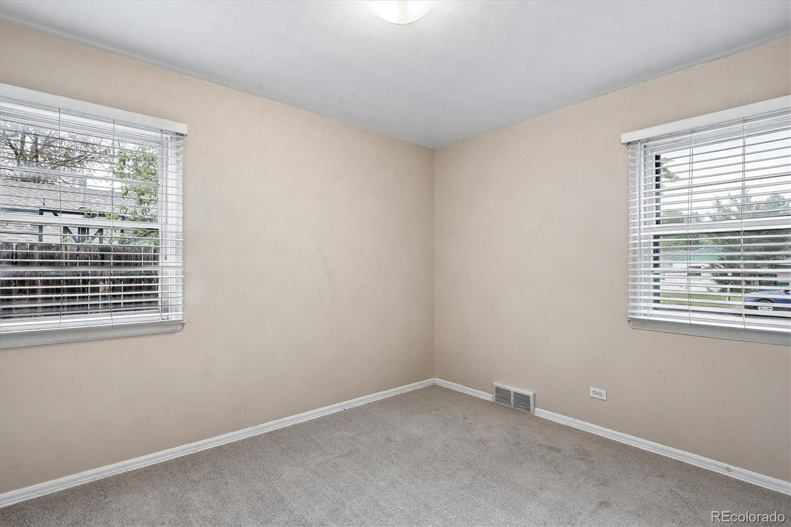 MLS Image #12 for 4685 s sherman street,englewood, Colorado