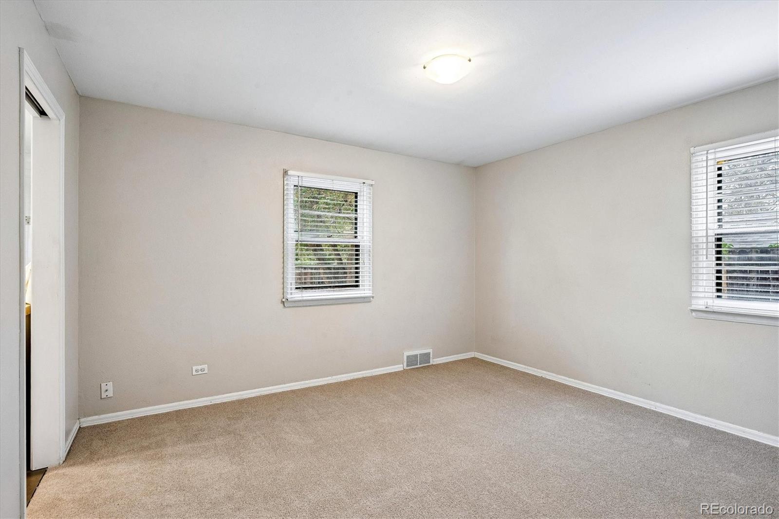 MLS Image #7 for 4685 s sherman street,englewood, Colorado