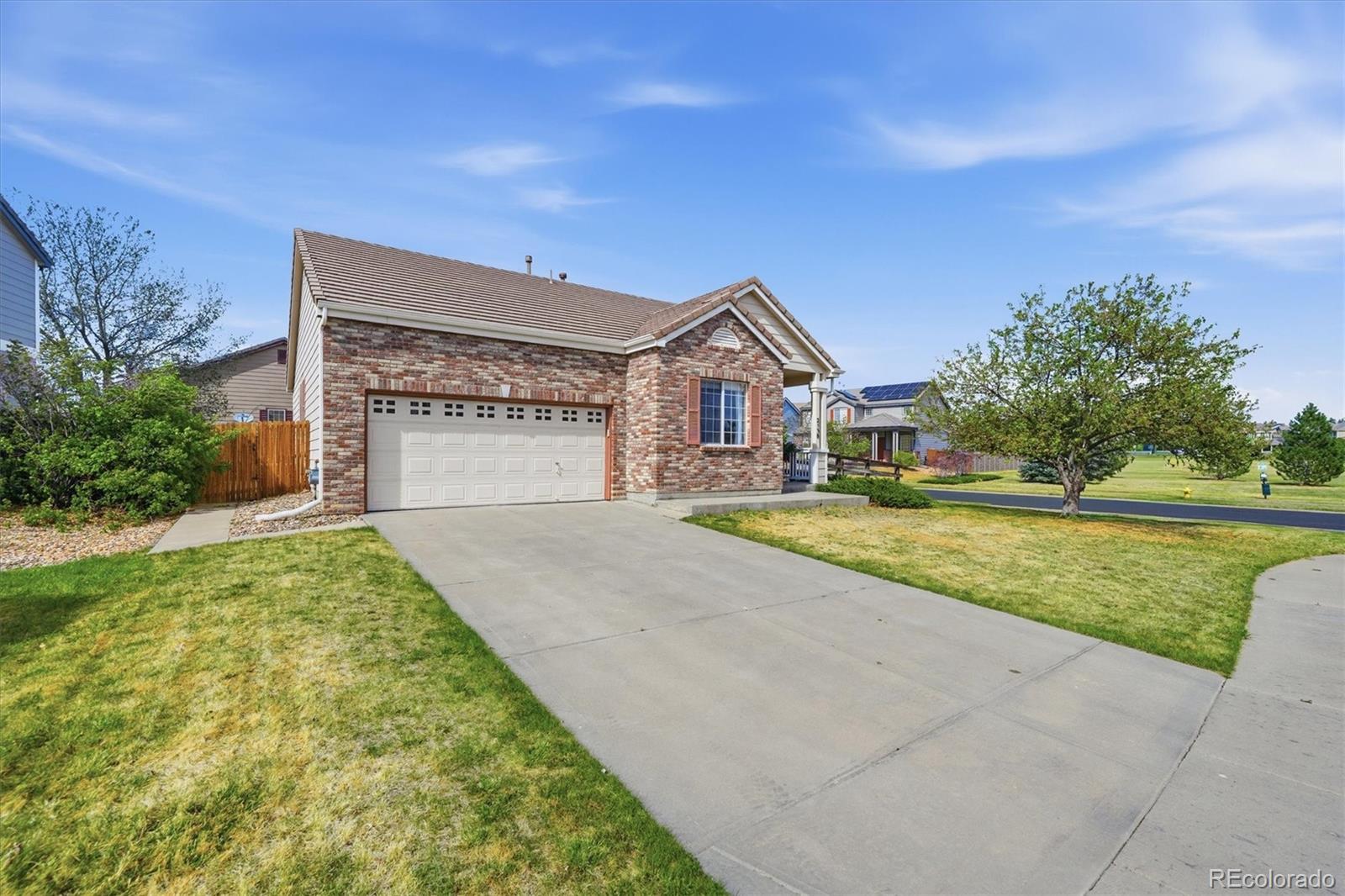 MLS Image #3 for 2538 s andes circle,aurora, Colorado