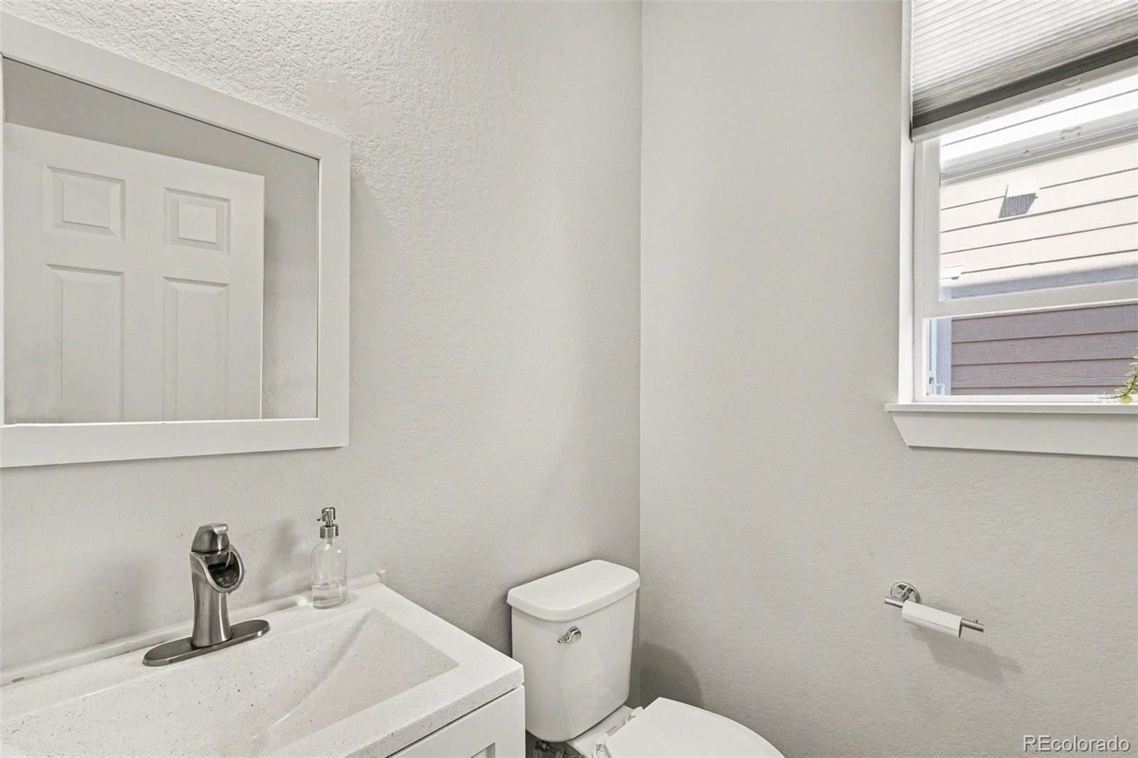 MLS Image #7 for 3943  owl creek court,loveland, Colorado