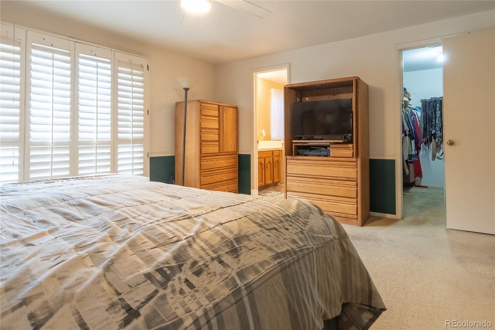 MLS Image #17 for 5123 s iris way,littleton, Colorado