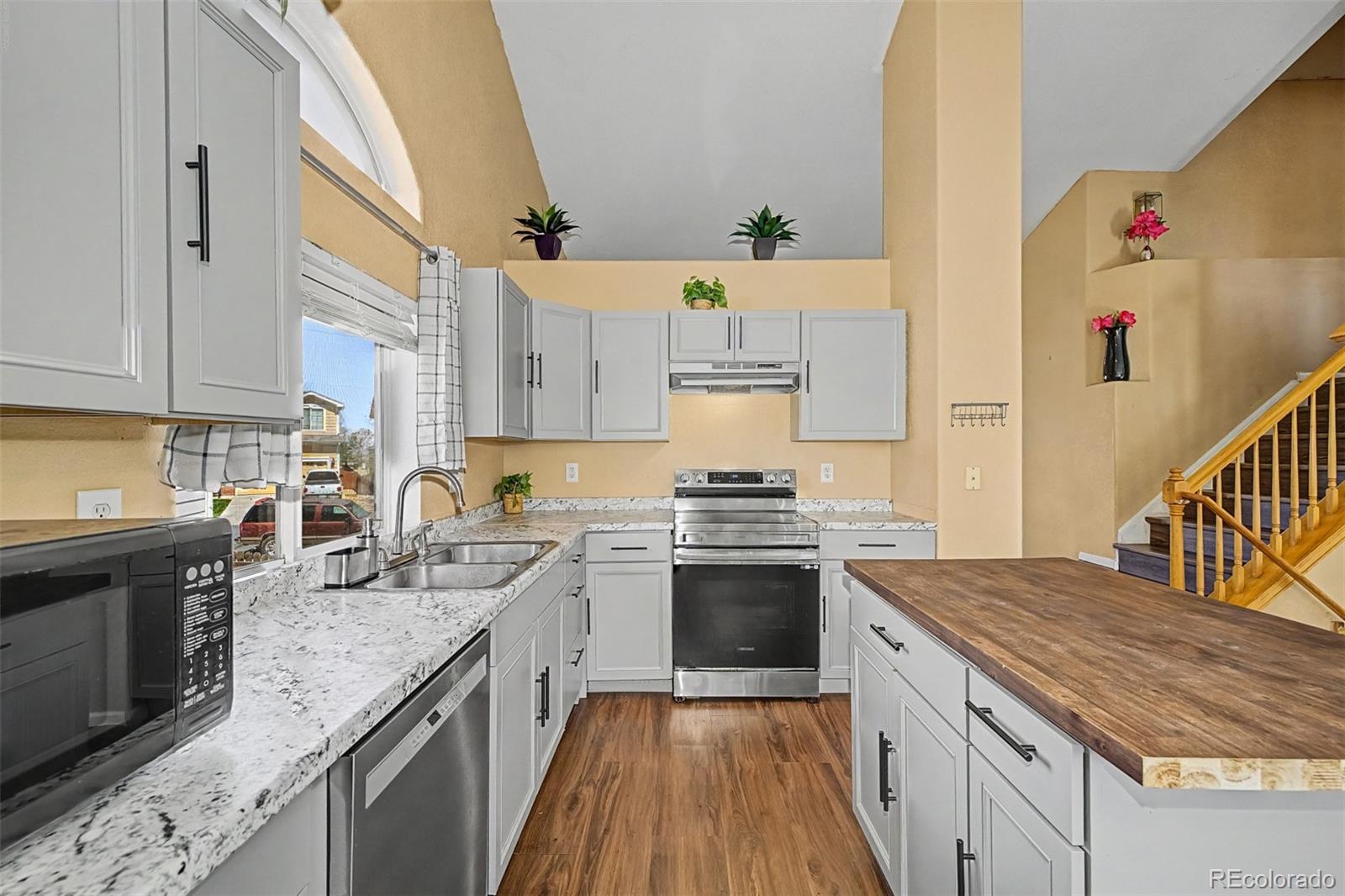 MLS Image #9 for 4708 s ireland court,aurora, Colorado