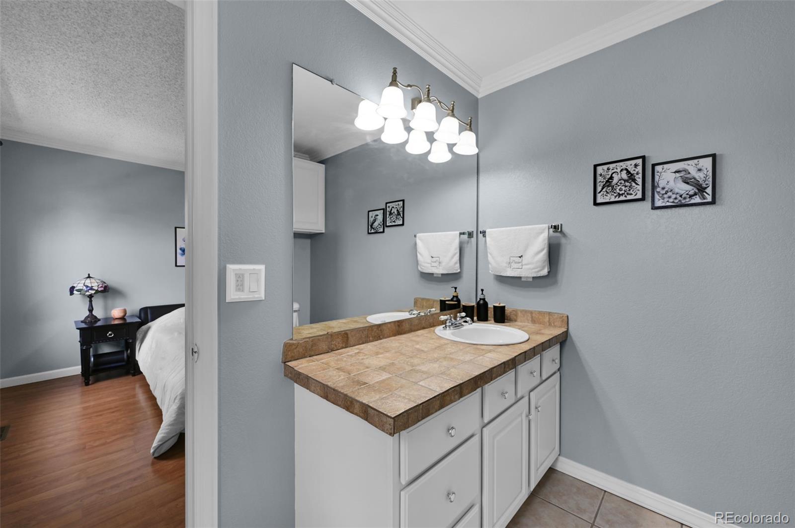 MLS Image #14 for 4931 s danube street,aurora, Colorado