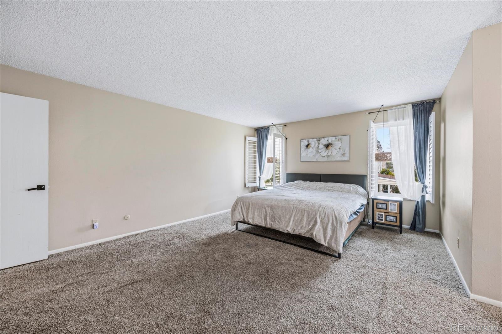 MLS Image #27 for 2496 s vaughn way,aurora, Colorado