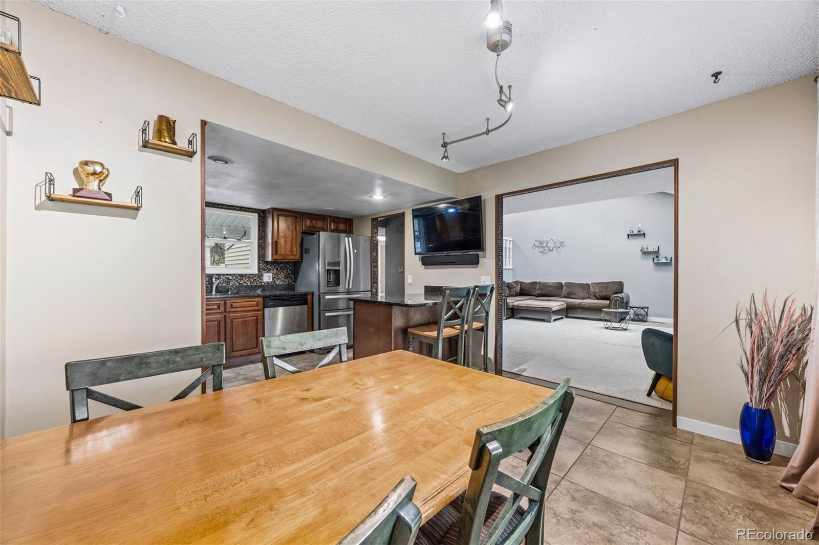 MLS Image #4 for 2496 s vaughn way,aurora, Colorado