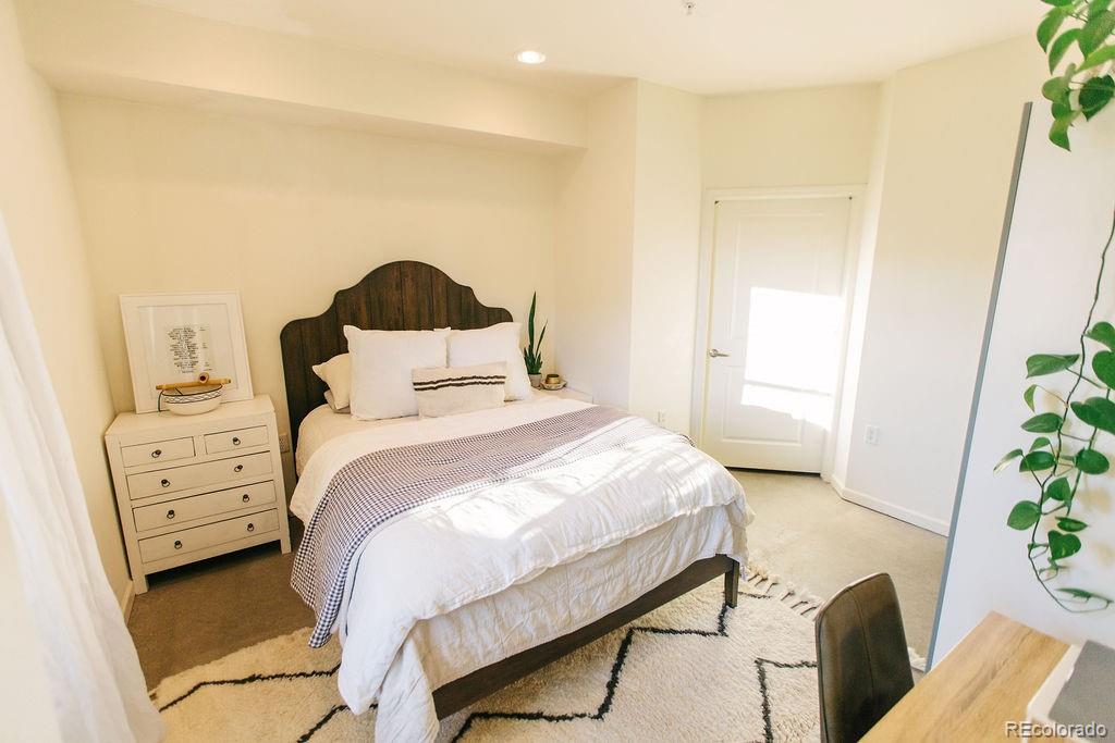 MLS Image #16 for 925 n lincoln street,denver, Colorado