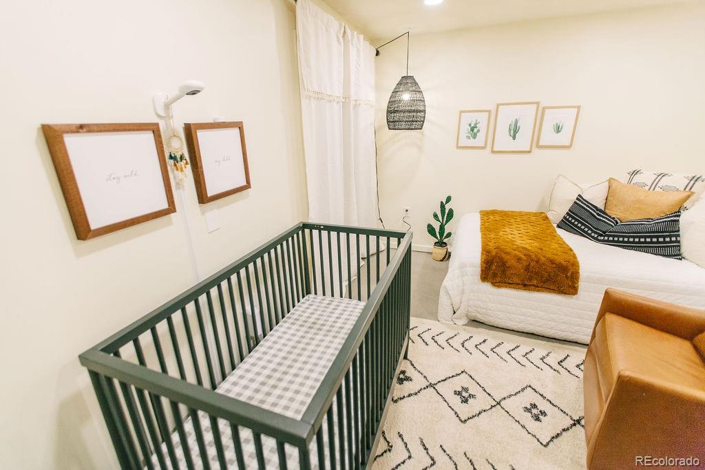 MLS Image #26 for 925 n lincoln street,denver, Colorado