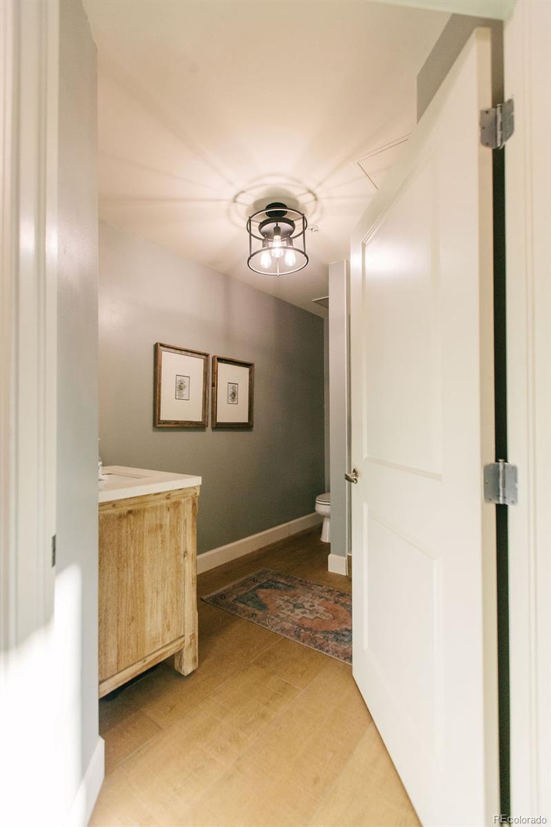 MLS Image #34 for 925 n lincoln street,denver, Colorado