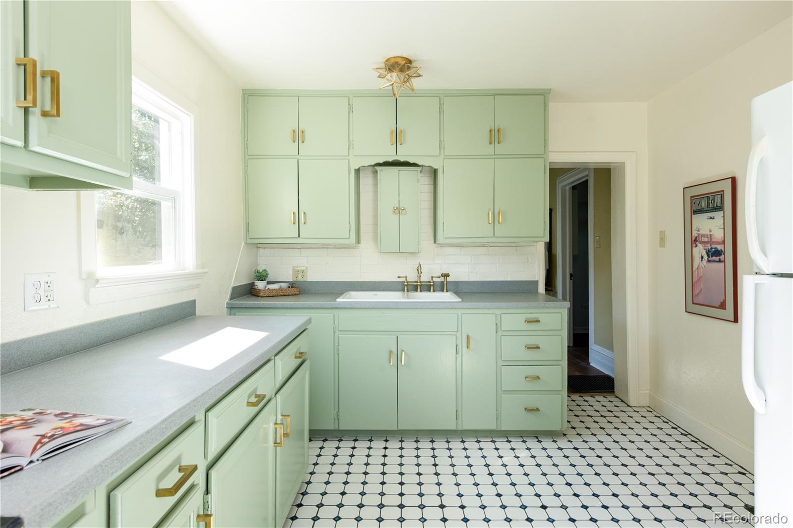 MLS Image #6 for 1580  dallas street,aurora, Colorado