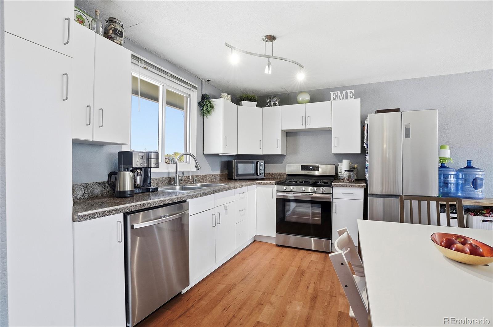 MLS Image #10 for 680  cortez street,denver, Colorado