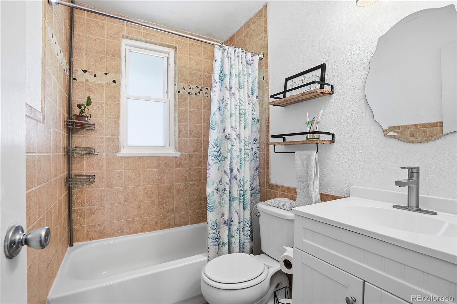 MLS Image #7 for 680  cortez street,denver, Colorado