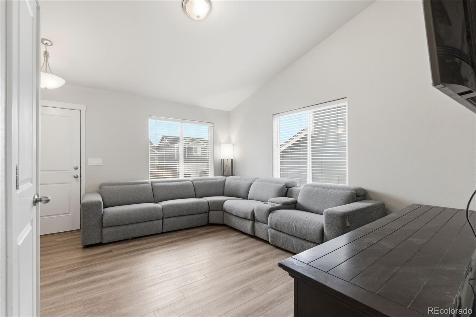 MLS Image #3 for 10528  kalama drive,colorado springs, Colorado