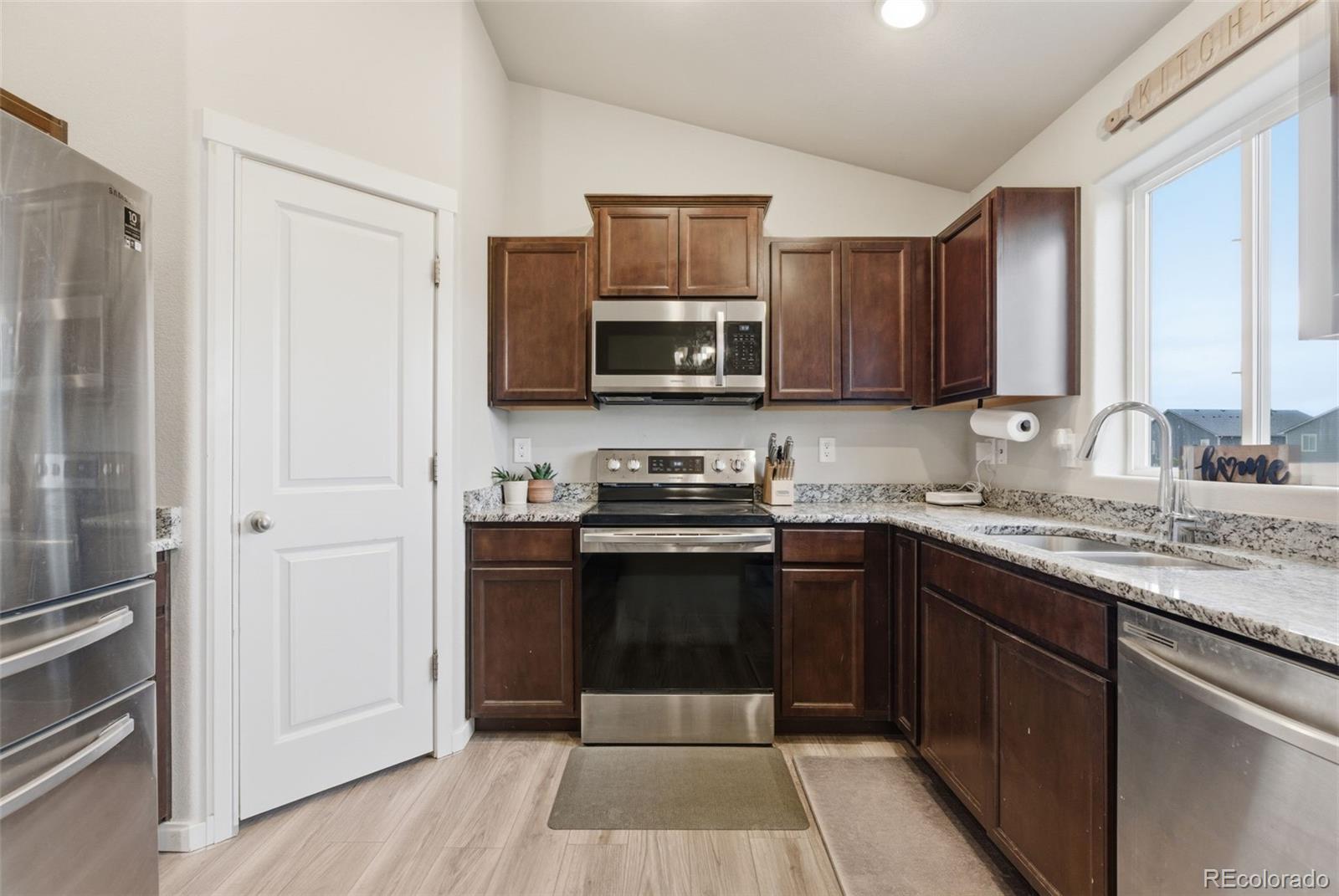 MLS Image #5 for 10528  kalama drive,colorado springs, Colorado
