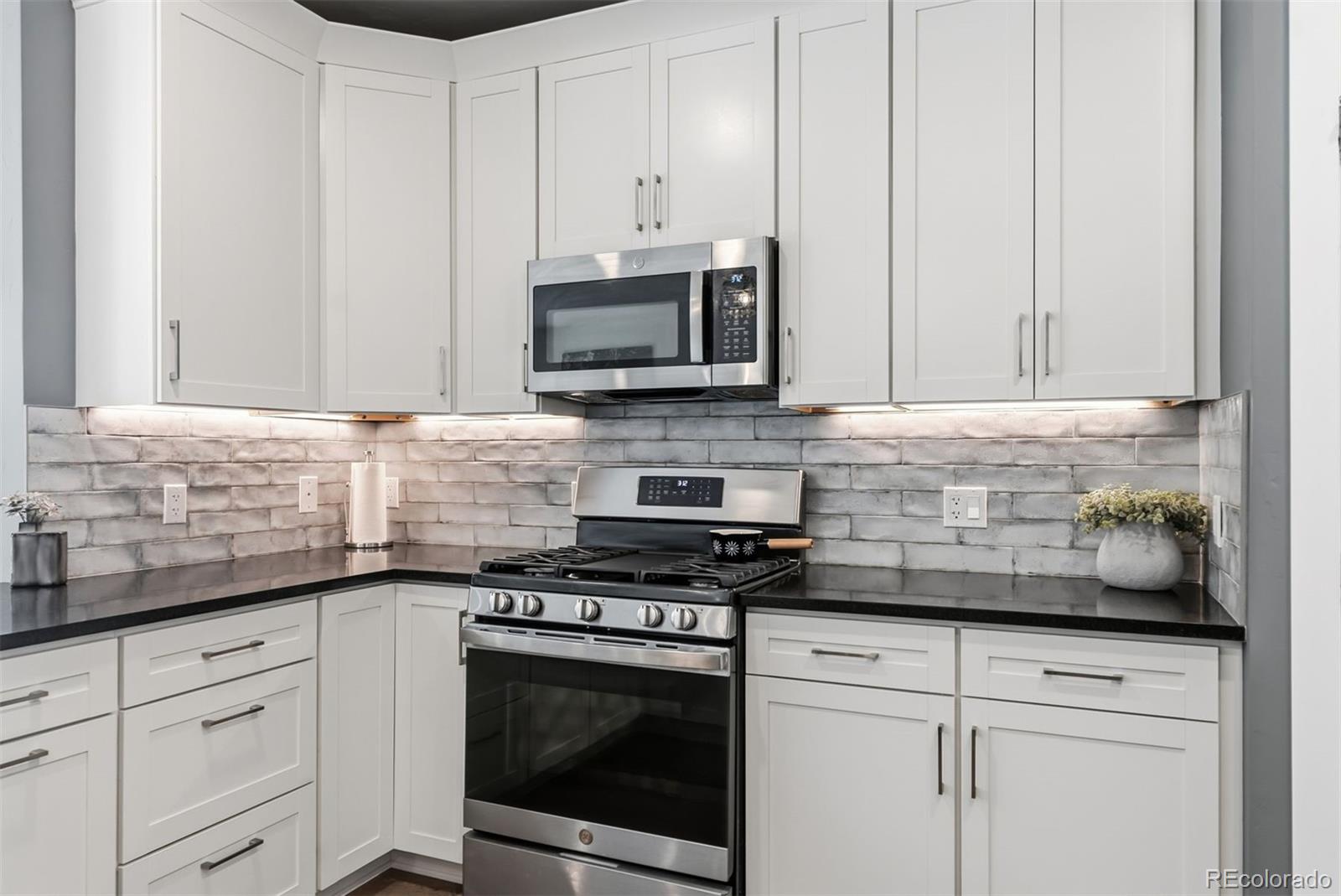 MLS Image #4 for 75  clearwater way,dillon, Colorado