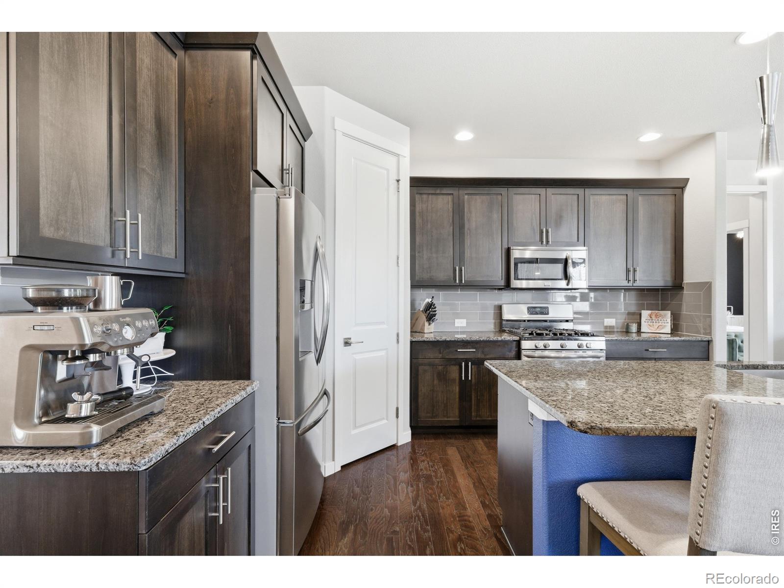 MLS Image #14 for 340  surrey ridge,eaton, Colorado