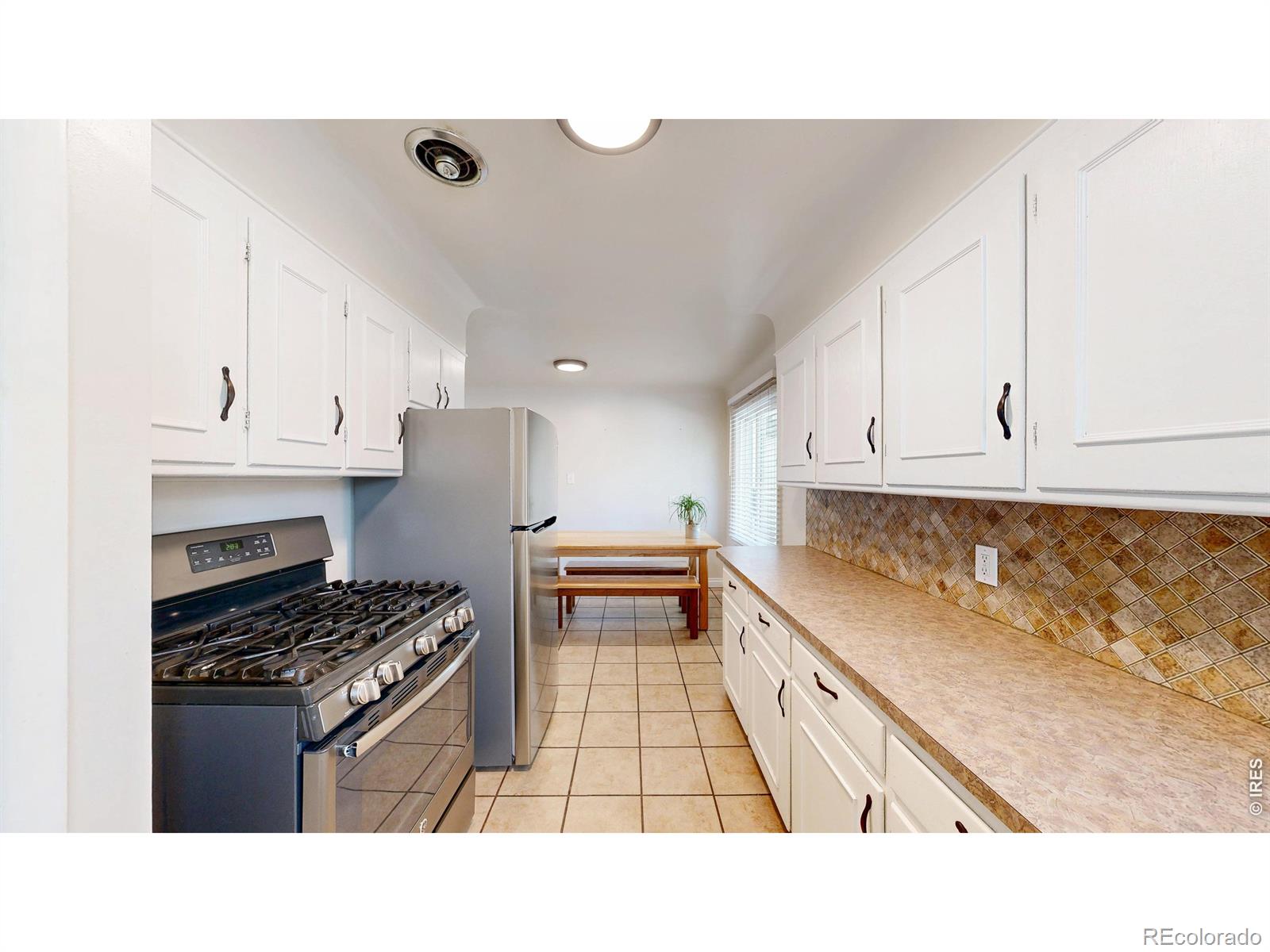 MLS Image #9 for 1635  montview road,greeley, Colorado