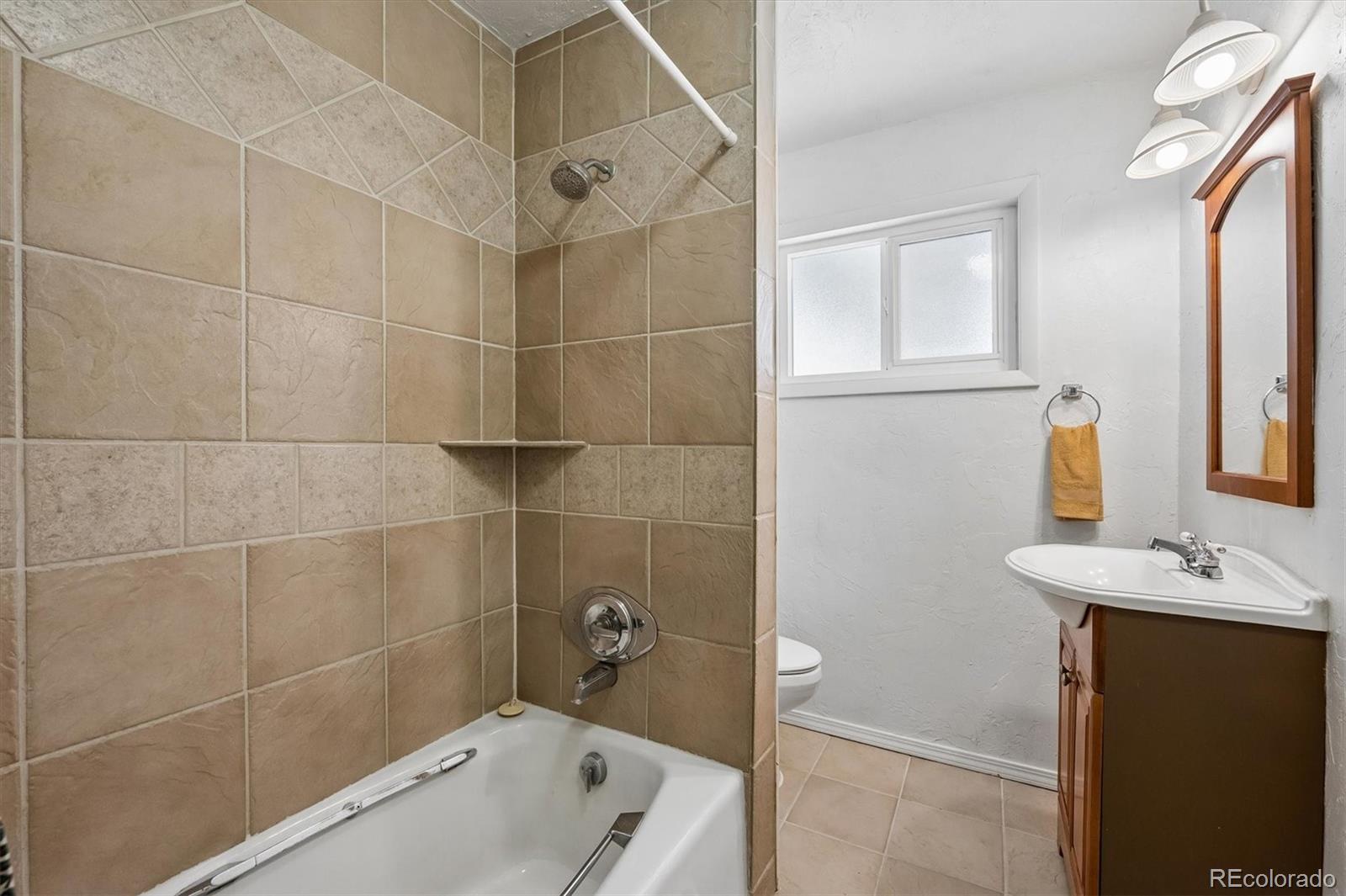 MLS Image #10 for 7250  avrum drive,denver, Colorado