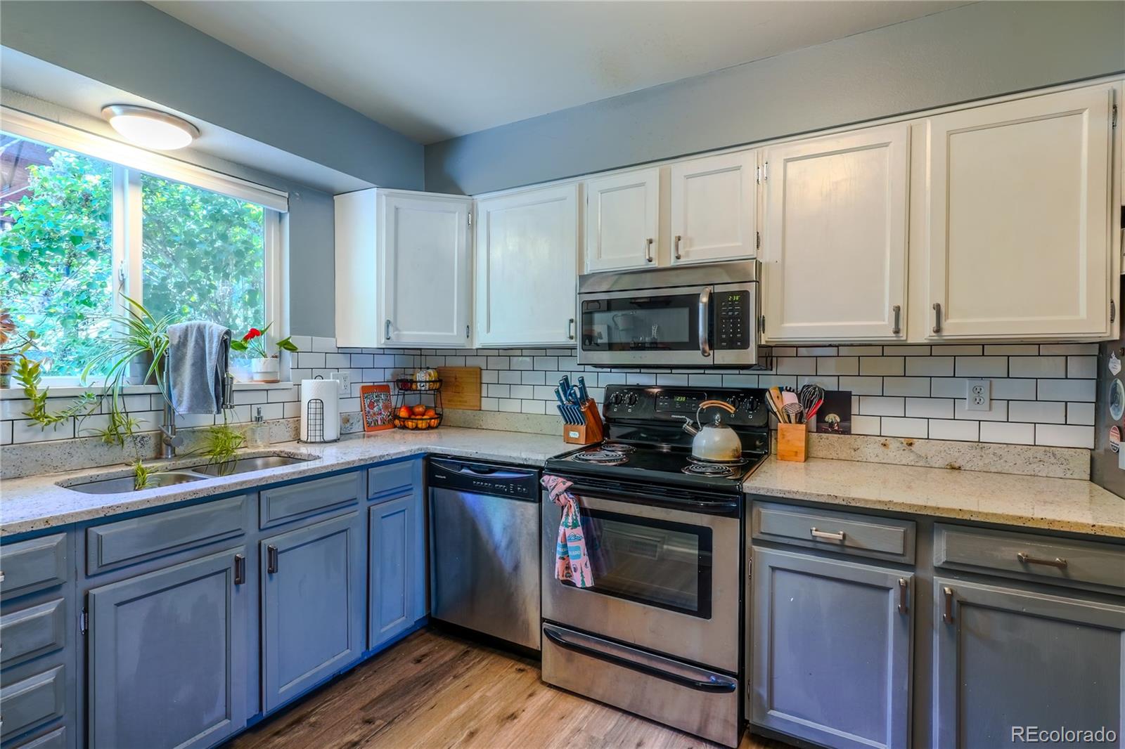 MLS Image #3 for 6426 w 80th drive a,arvada, Colorado