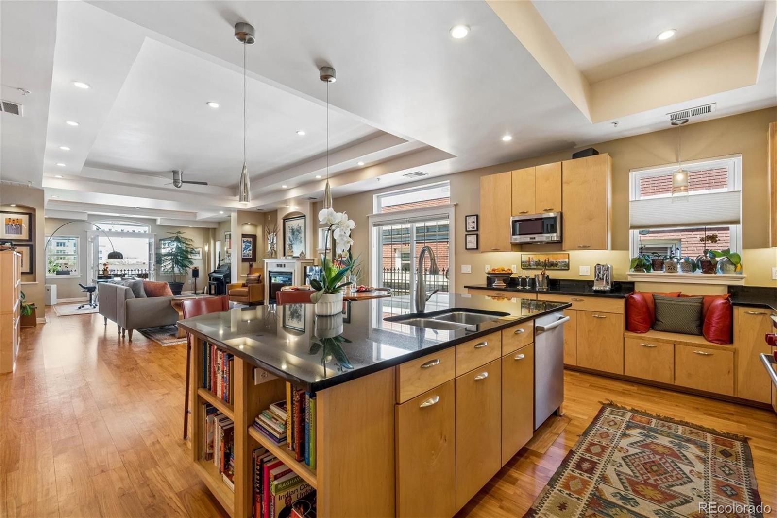 MLS Image #11 for 1352 n pennsylvania street,denver, Colorado