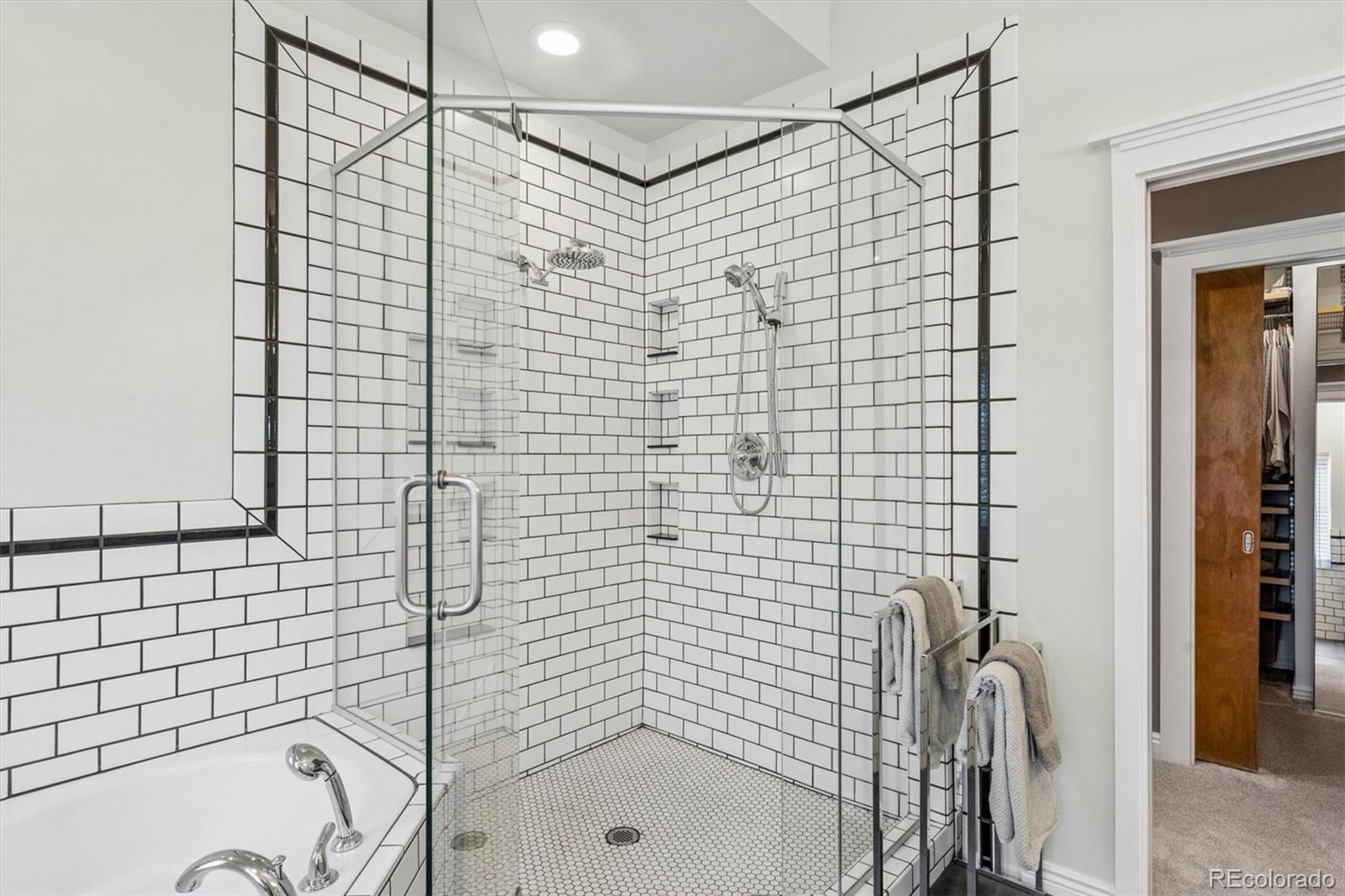 MLS Image #24 for 1352 n pennsylvania street,denver, Colorado