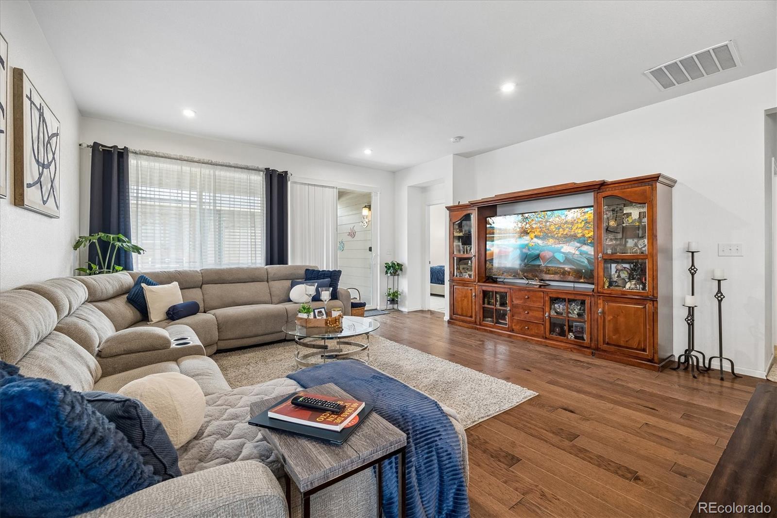 MLS Image #11 for 9174  pitkin street,commerce city, Colorado