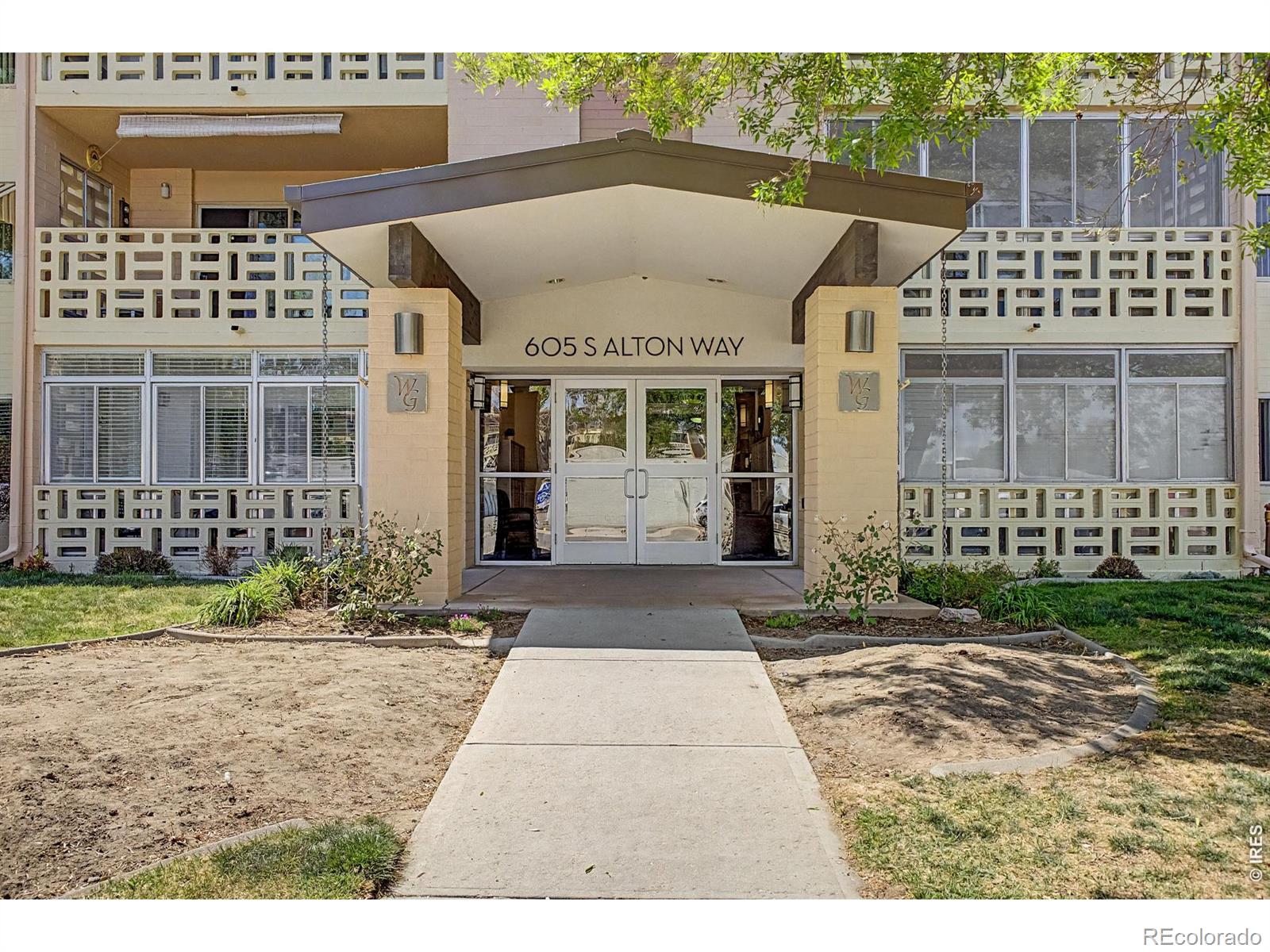 MLS Image #2 for 605 s alton way,denver, Colorado